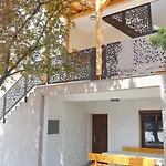 Апартаменты Voeroesko Apartmanhaz *